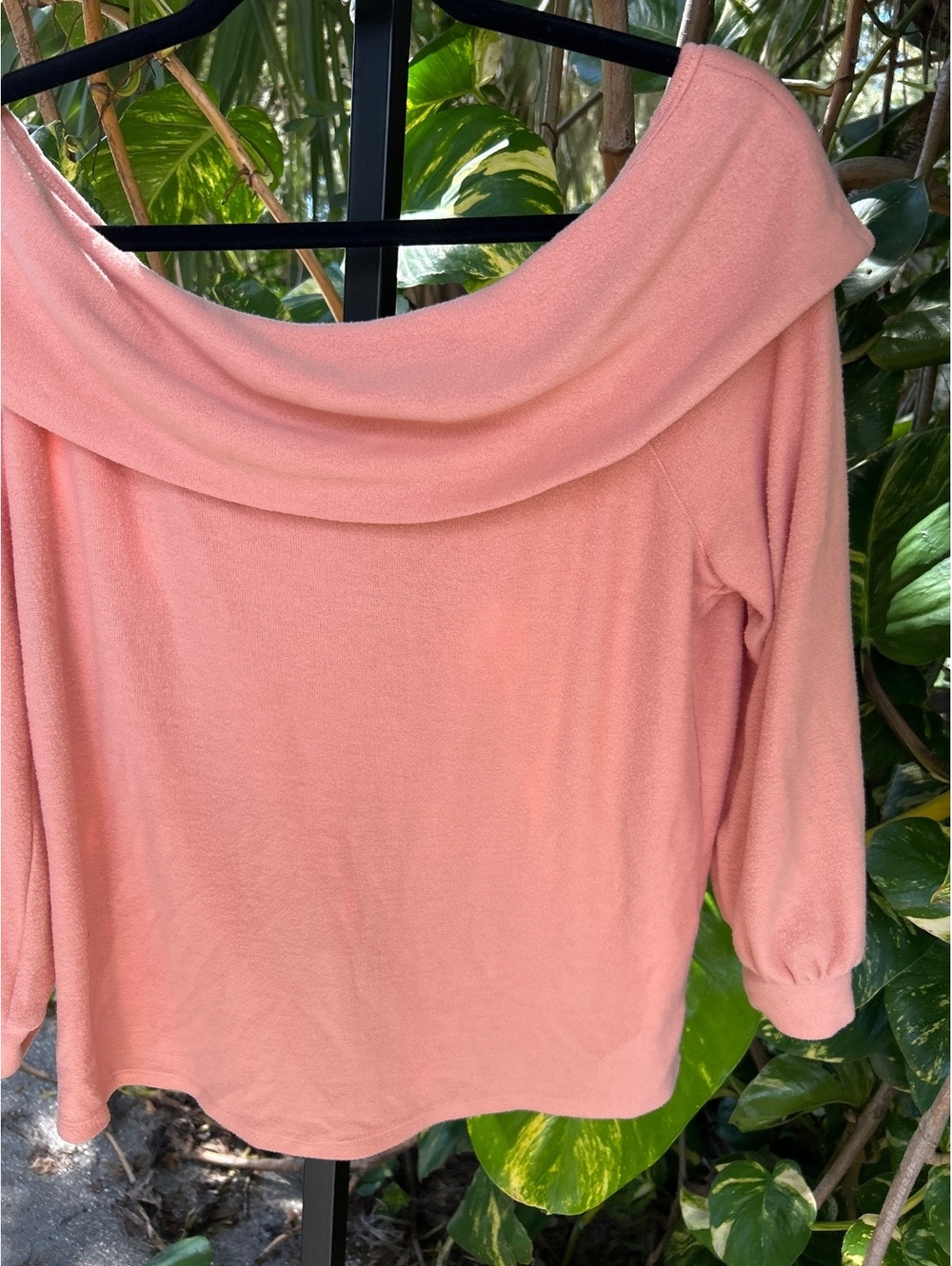 a.n.a Peach Off-Shoulder Long Sleeve Top XL